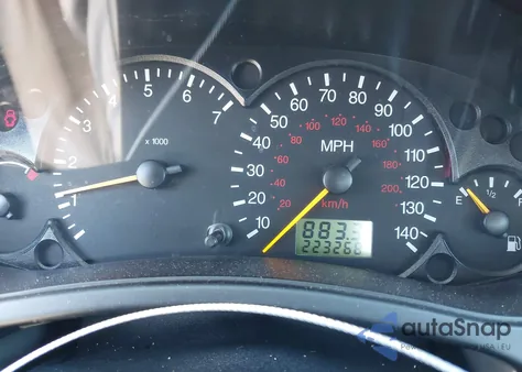 2004 Ford Focus Zts из США, поврежденный, VIN 1FAFP38Z44W179596